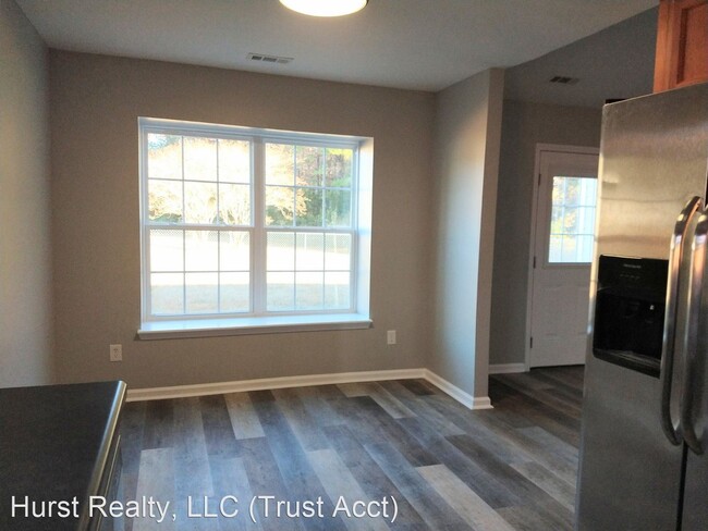 Building Photo - 3 br, 2 bath House - 110 Ryan Glenn Drive