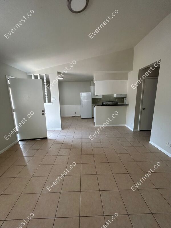 Foto del edificio - 8804 Redfield Ln