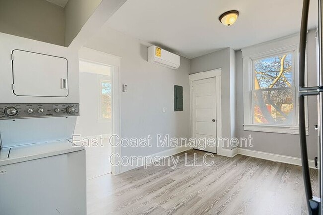 Building Photo - 2878 Harford Rd