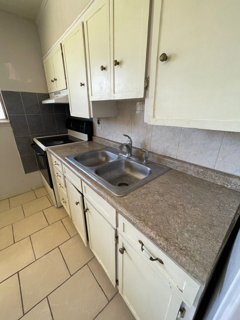 Foto del edificio - 4426 Moonlight Ave