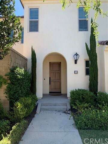 Foto principal - 15415 Jeffrey Rd