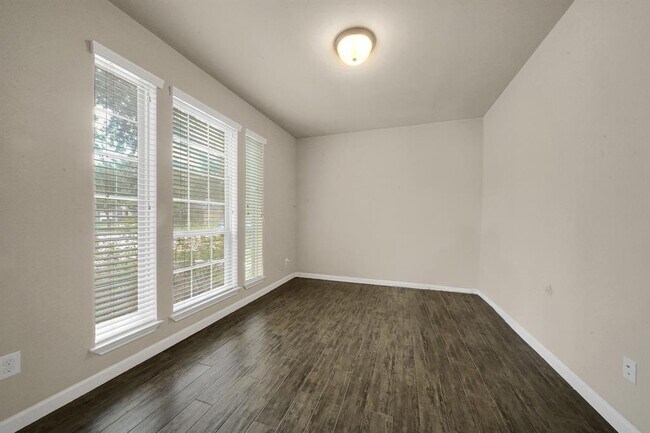 Building Photo - 6103 Falling Briar Lane