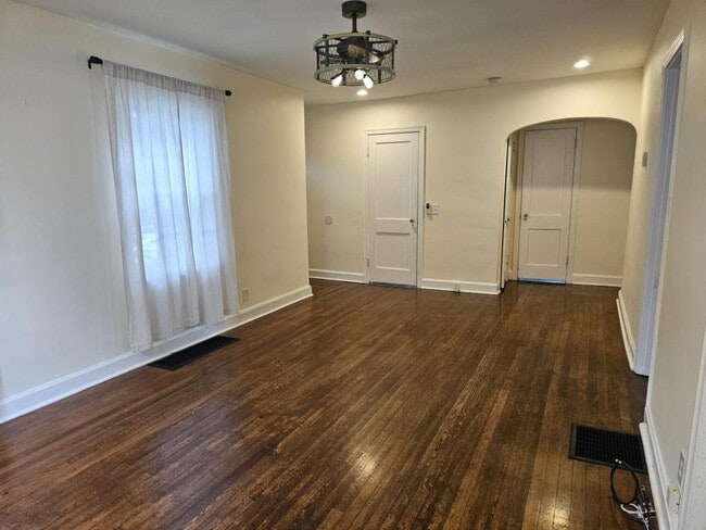 Foto del edificio - 212 Virginia Ct