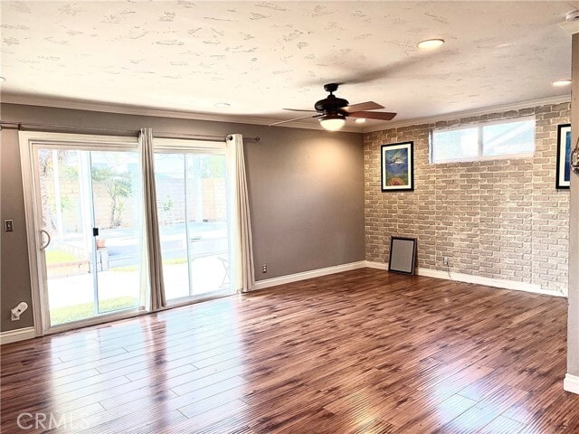 Building Photo - 6131 Glenwood Dr