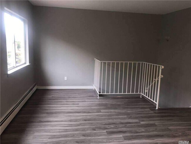 Foto del edificio - 110 Linden St