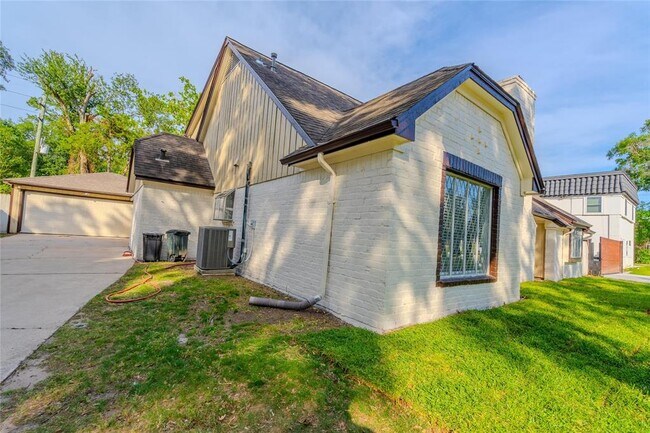 Foto del edificio - 19314 Enchanted Oaks Dr