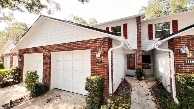 Lovely 2 Bd/2Ba Condo! - Lovely 2 Bd/2Ba Condo!