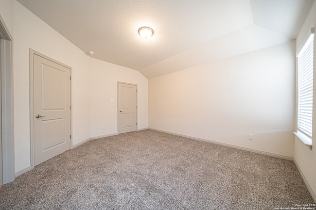 Foto del edificio - 10216 Eaglewood Nook