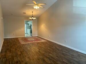 Foto del edificio - 623 Brook Trail