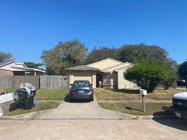 Foto principal - 24202 4 Sixes Ln