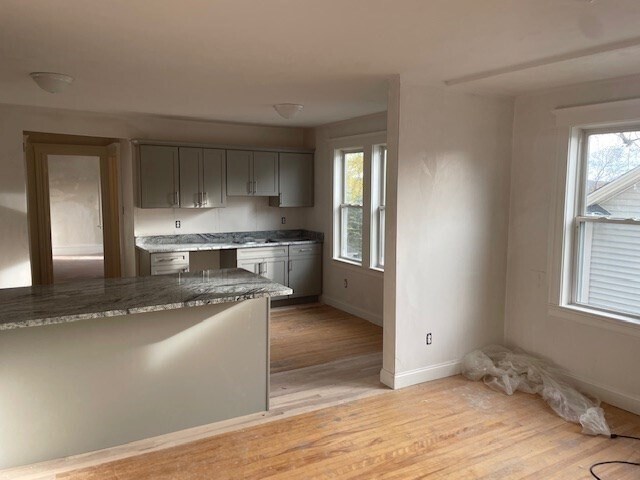 Foto del edificio - 154 Lovell St