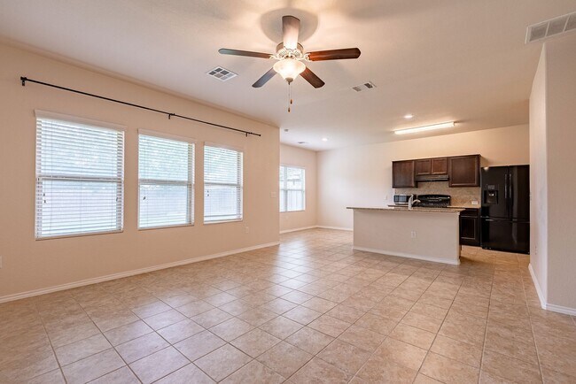 Building Photo - 10120 Crescendo Ln