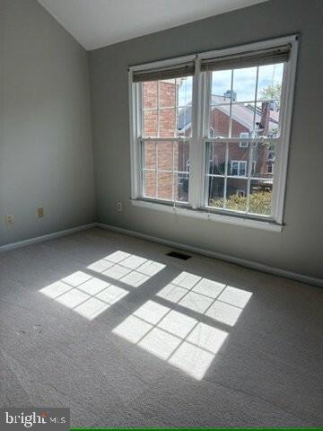 Building Photo - 5142 Woodford Dr