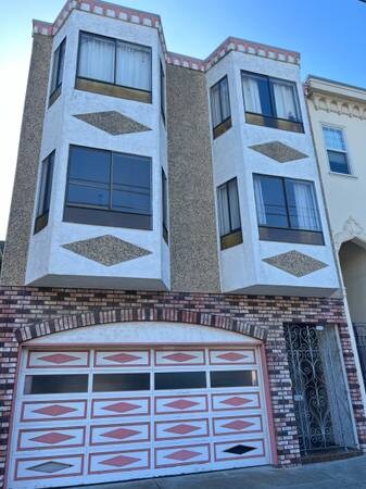 Primary Photo - 1328 18th Ave