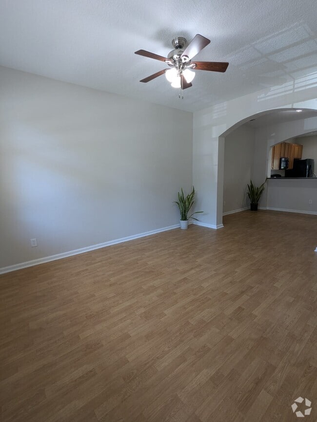 Building Photo - 12996 High Tide Blvd