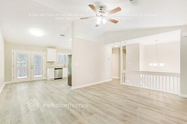 Building Photo - 5539 Petite Ct