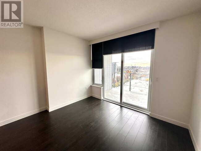 Building Photo - 8611-8611 Hazelbridge Wy
