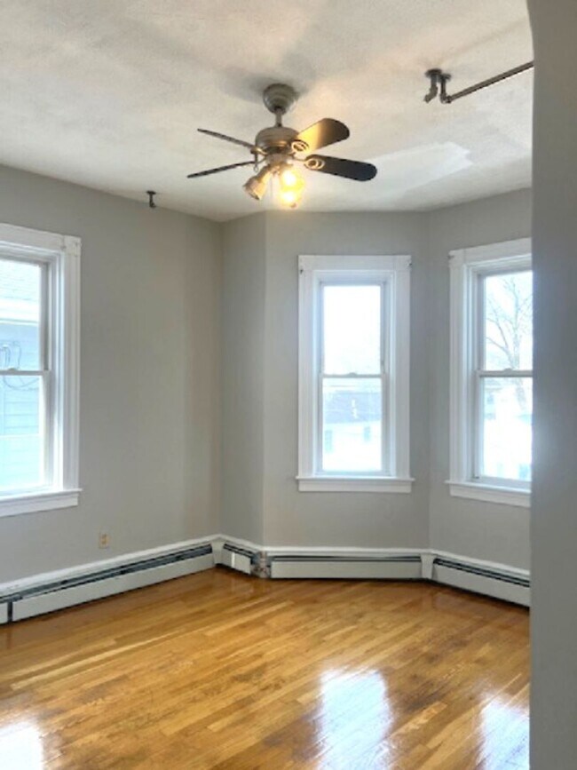 Foto del edificio - 35 Gloucester St