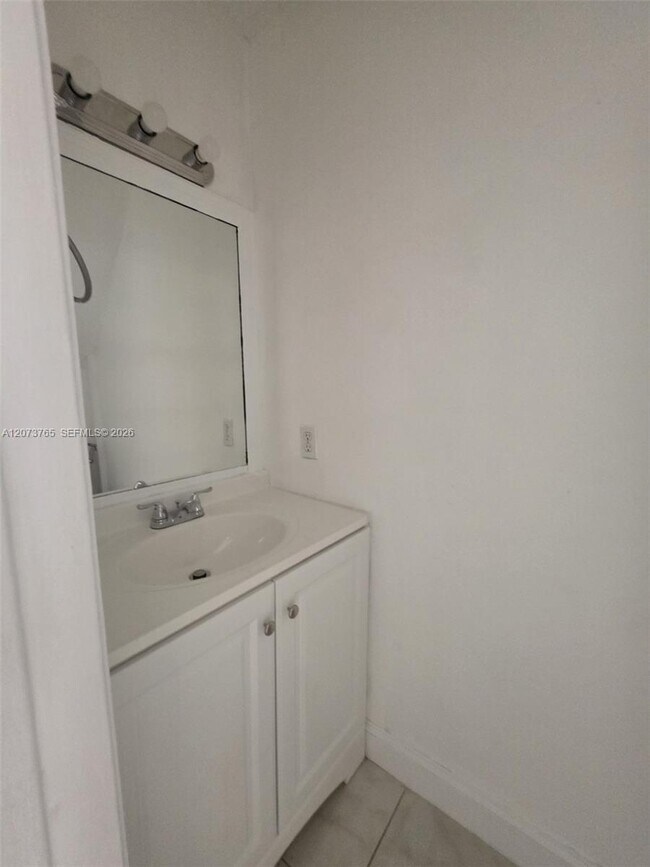 Foto del edificio - 5827 W 26th Ave
