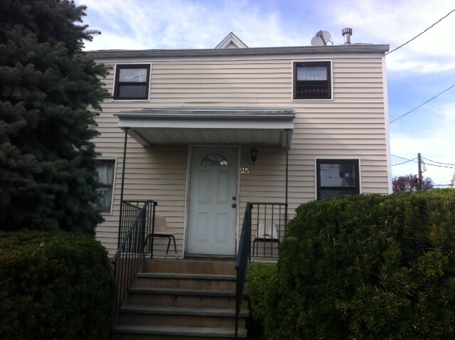 Primary Photo - 23-25 Clinton St
