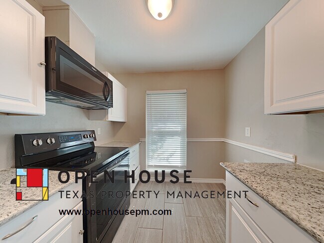 Building Photo - 1435 Whitehall Dr, Plano
