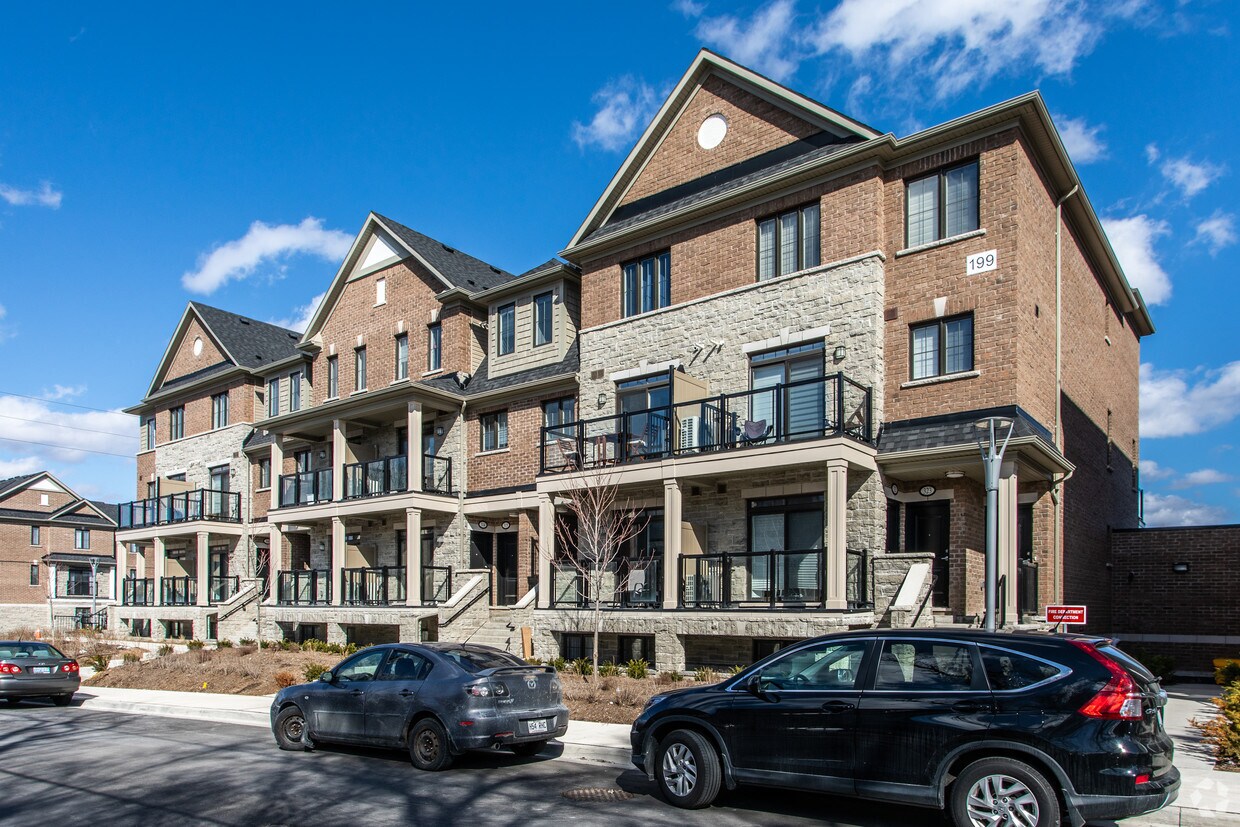 Photo du bâtiment - Riverside in Pine Grove