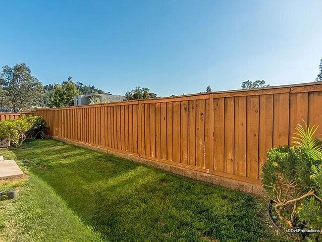 Foto del edificio - Beautiful 4BR/3BA Home for Rent – Prime La Mesa Location Near Parks & Transit