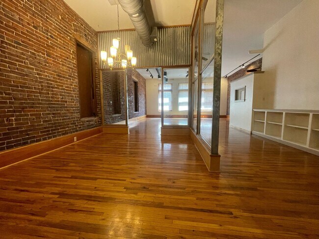 Foto del edificio - 313 Park Central E