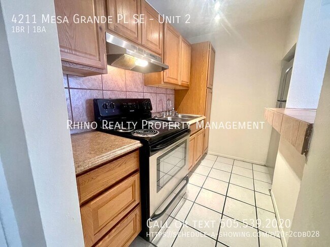 Building Photo - 1st Month Rent Free! Lovely 1 Bedroom, 1 B...