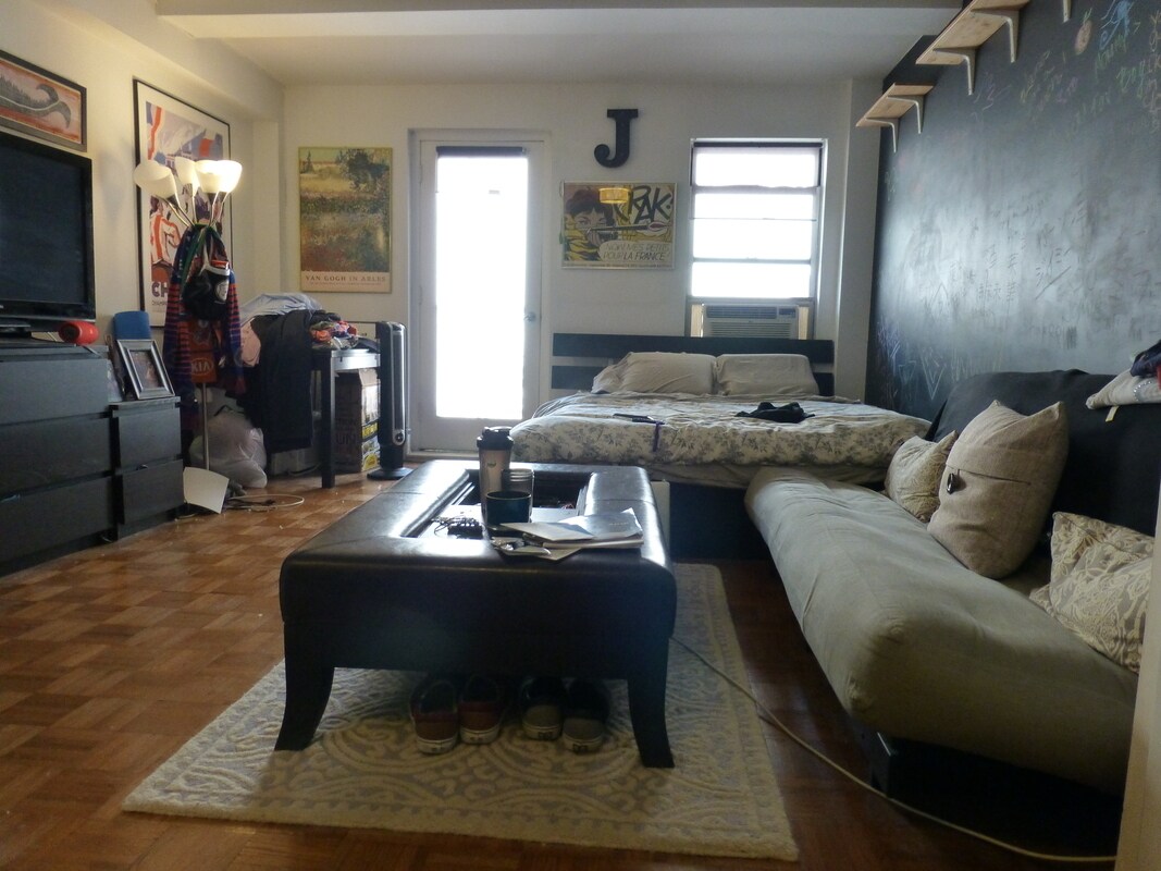 Primary Photo - 52 E 13th St