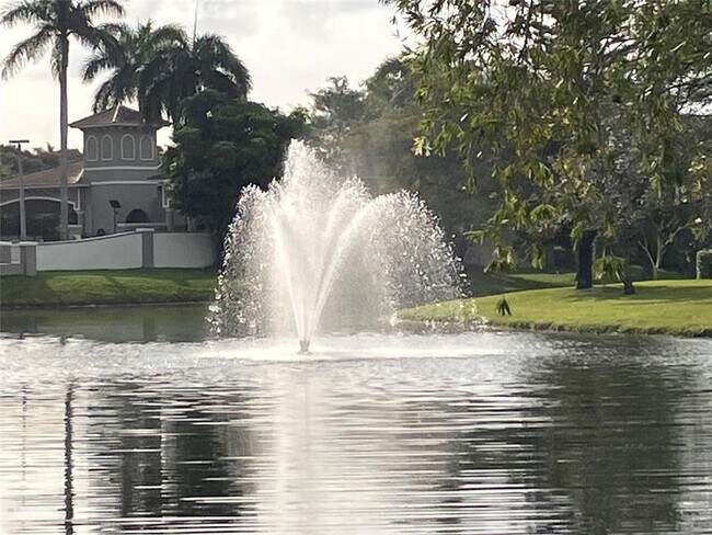 Foto del edificio - 2710 Nassau Bend