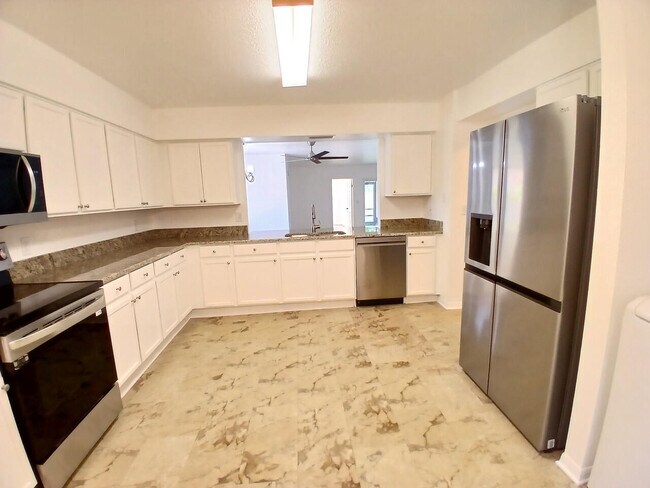 Foto del edificio - 4125 Ocean Beach Blvd
