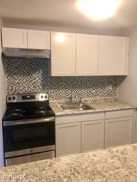 Building Photo - 1 br, 1 bath  - 24 Coleman St Apt C