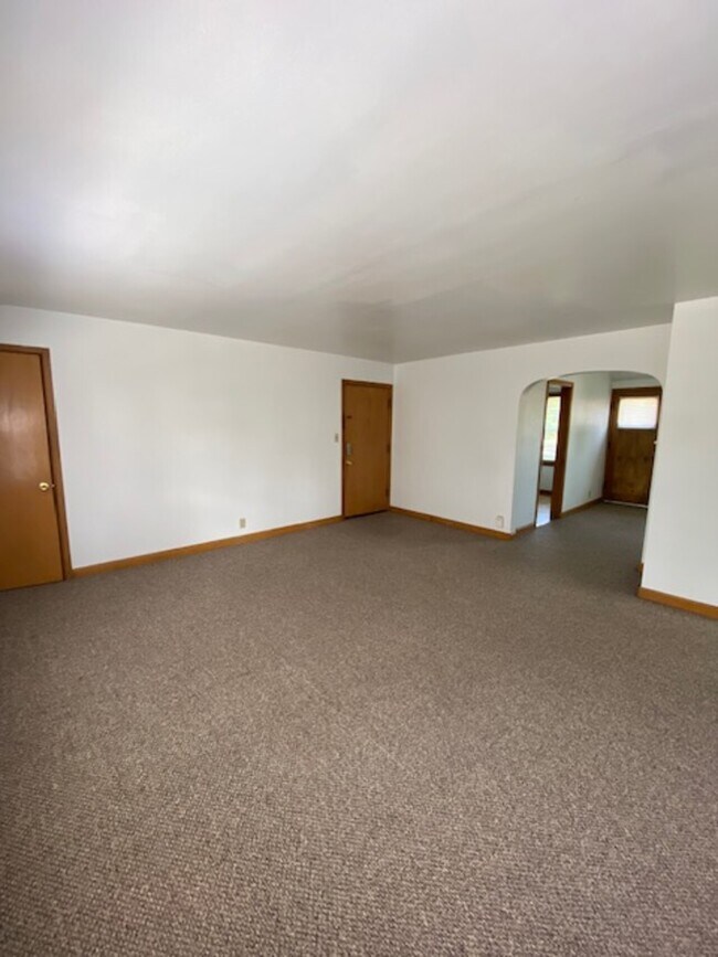 Building Photo - 2972 N 74th St