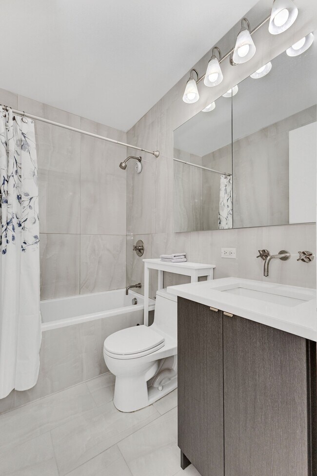 Foto del edificio - 515 E 72nd St
