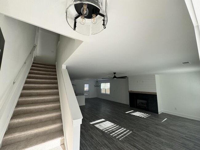 Foto del edificio - 2128 Middlebridge Ct