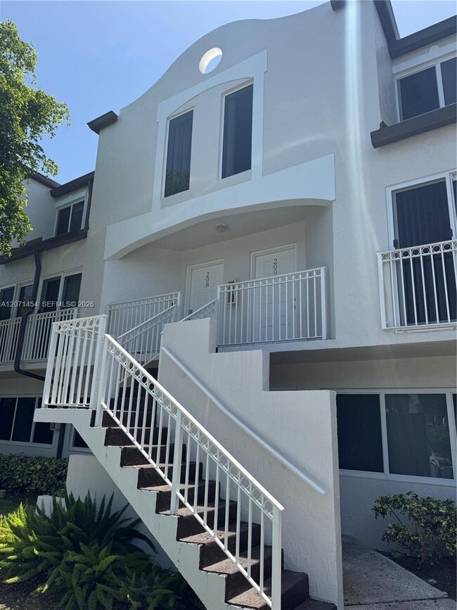Building Photo - 8670 NW 6th Ln