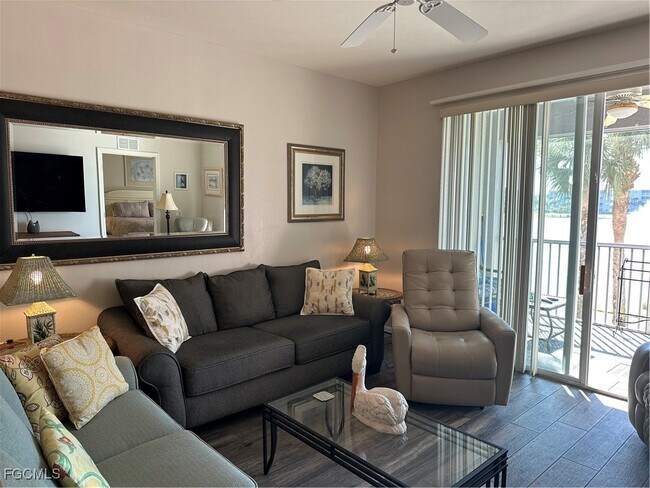 Foto del edificio - 16655 Lake Cir Dr