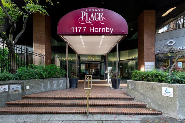 Residential Entrance - London Place