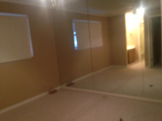 Building Photo - 1801 Townhouse Dr