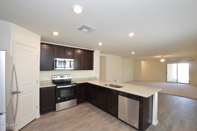 Building Photo - 25800 W Samantha Way