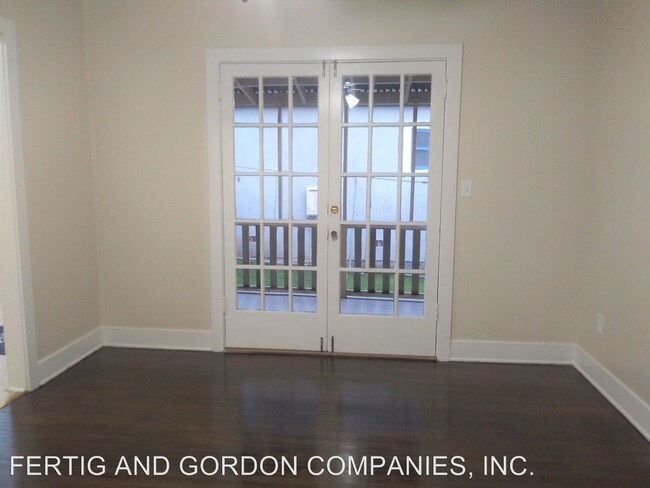 Building Photo - 915-923 Beverly Way