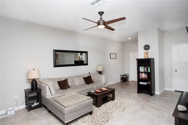 Foto del edificio - 7609 Ginger Lily Ct