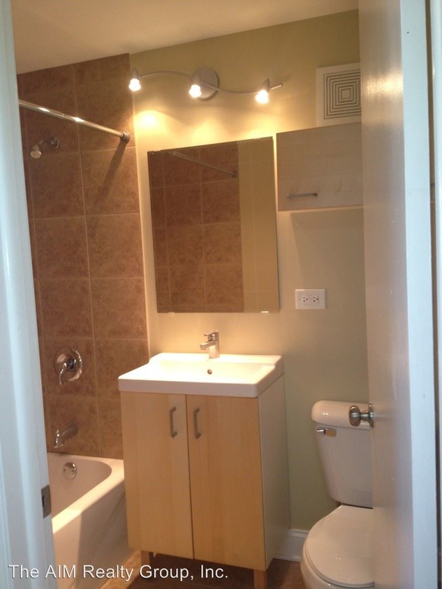 Building Photo - 15 Olympus Dr