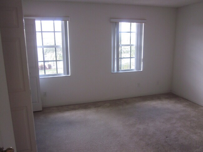 Foto del edificio - 4160 NW 67th Ter