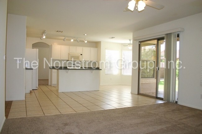Building Photo - Rancho Vistoso/Oracle - 2173 E Rio VIstoso