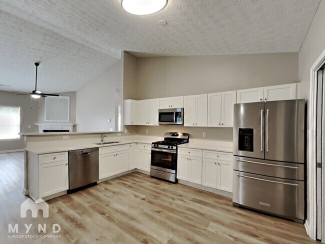 Foto del edificio - 8315 Somerset Way
