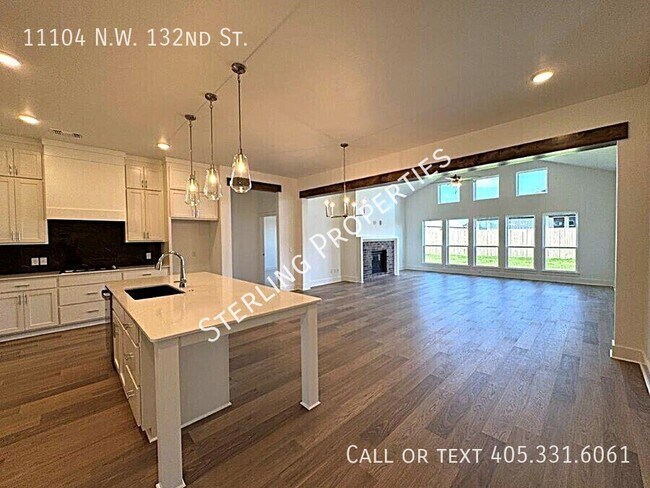 Foto del edificio - 11104 NW 132nd St