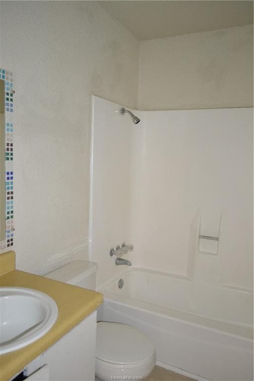 Building Photo - 1500 Alpine Cir