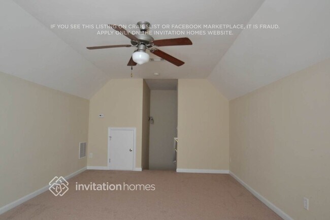 Foto del edificio - 720 Lavender Ln